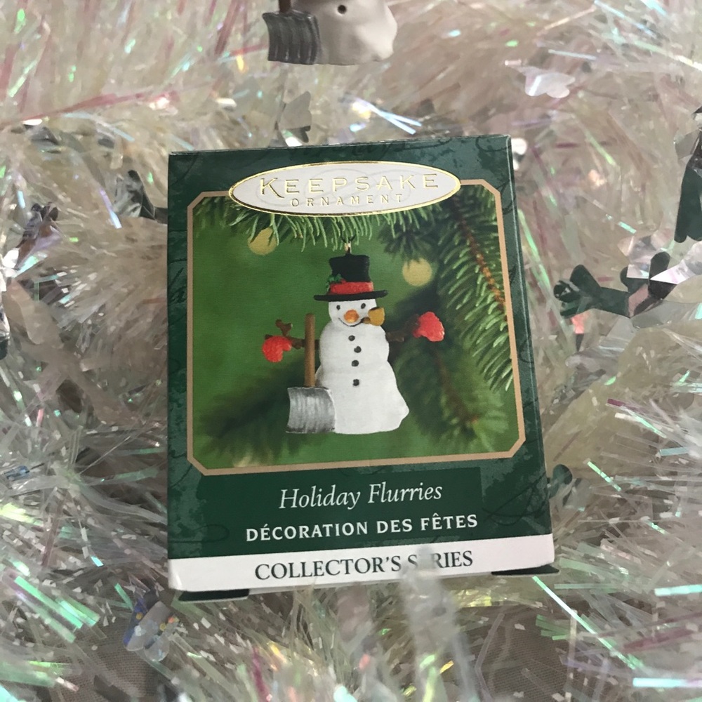RARE Hallmark Keepsake "Holiday Flurries" Ornament